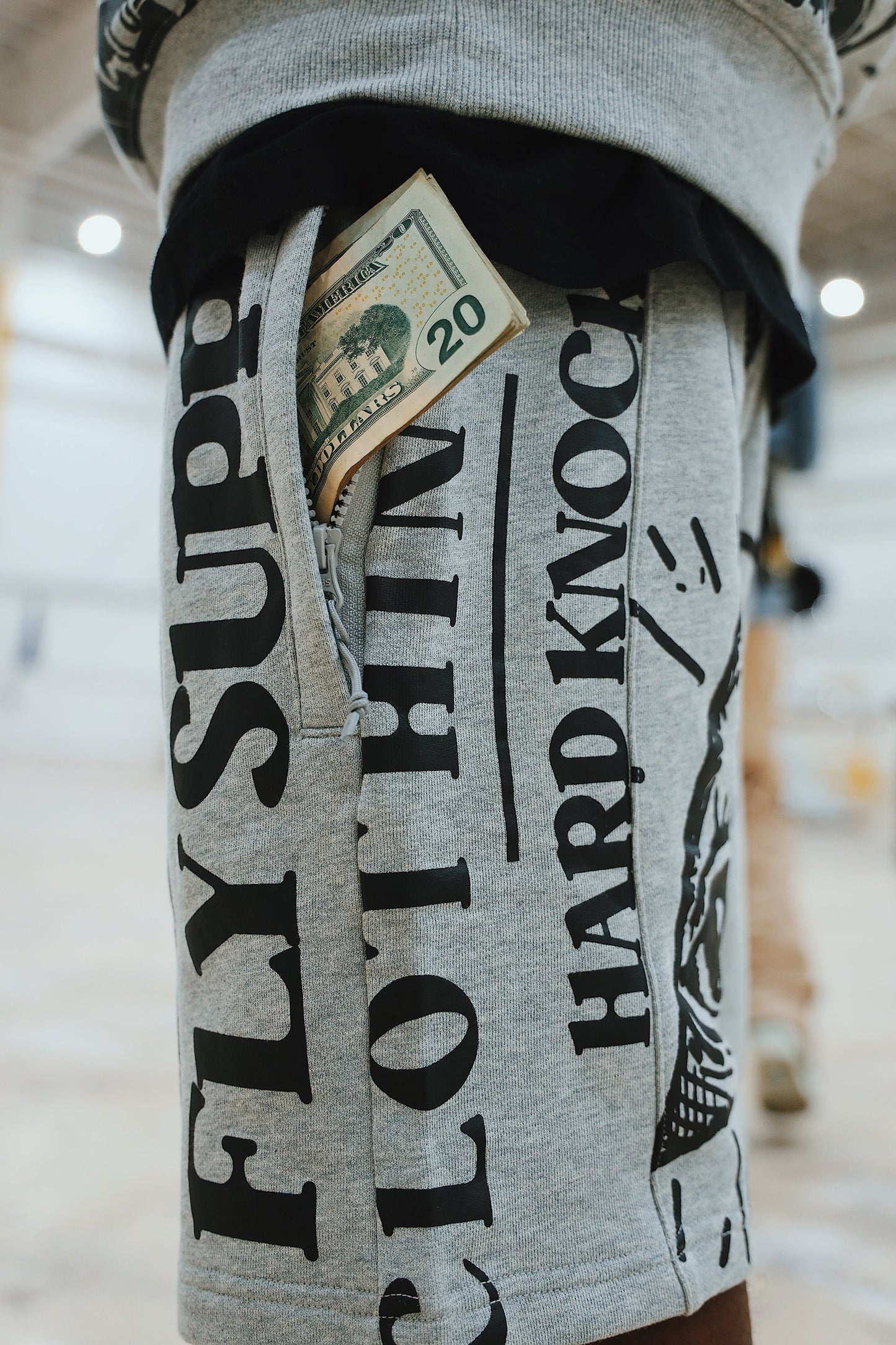 Rich Crewneck Sweater (Heather Grey)