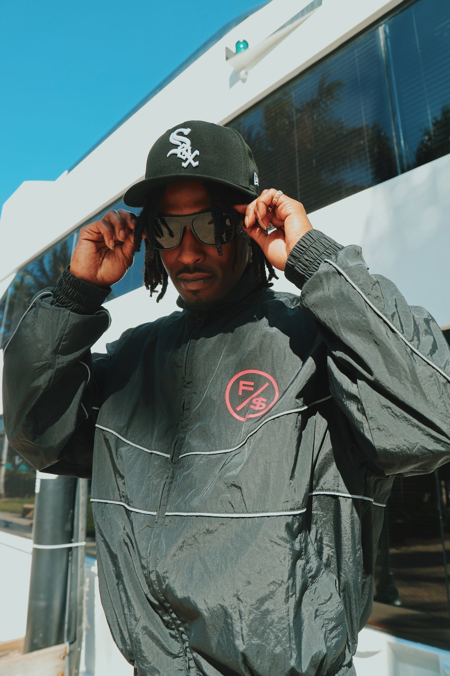 MOTION Nylon Jacket (BRED)