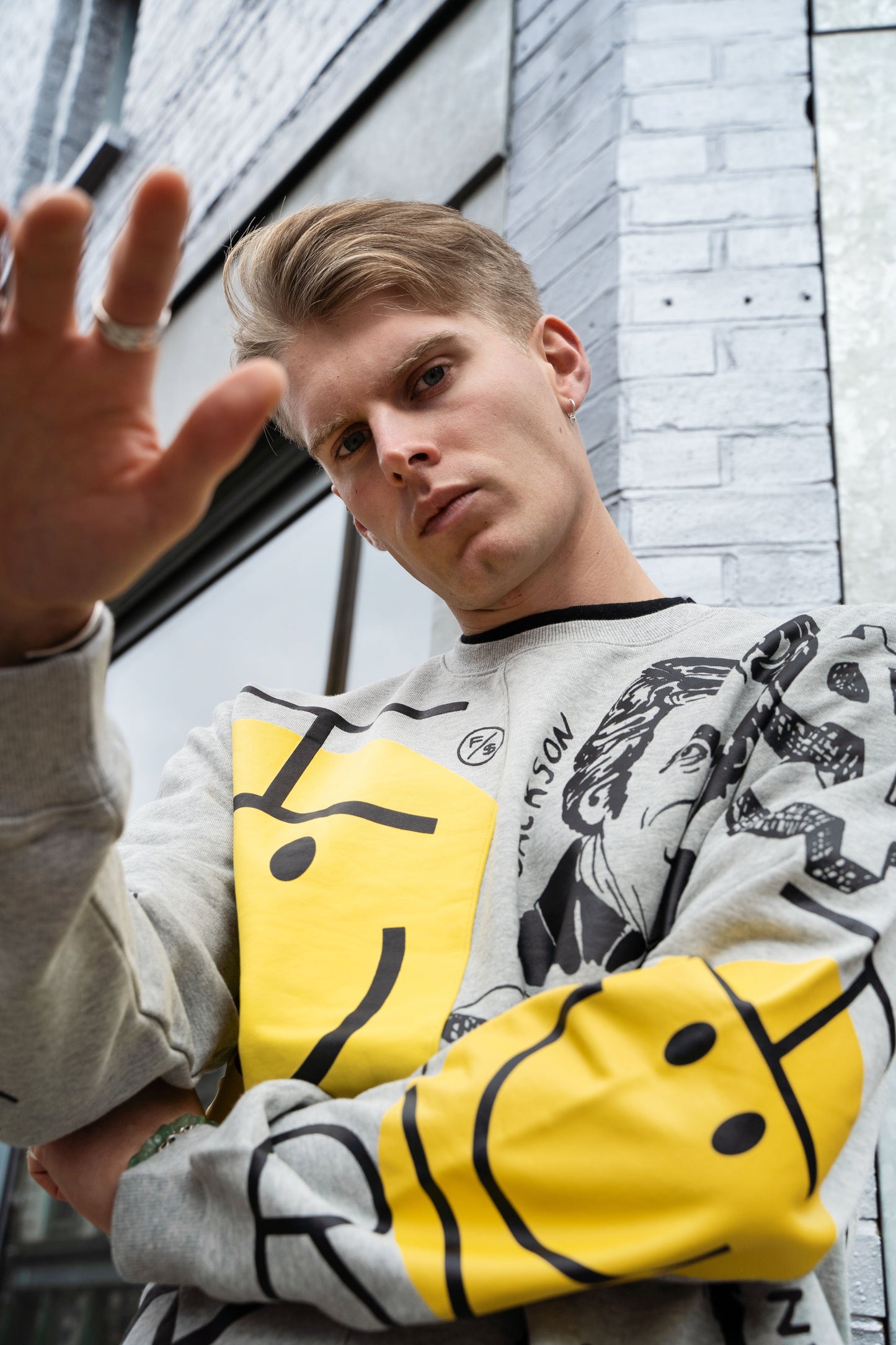 Rich Crewneck Sweater (Heather Grey)